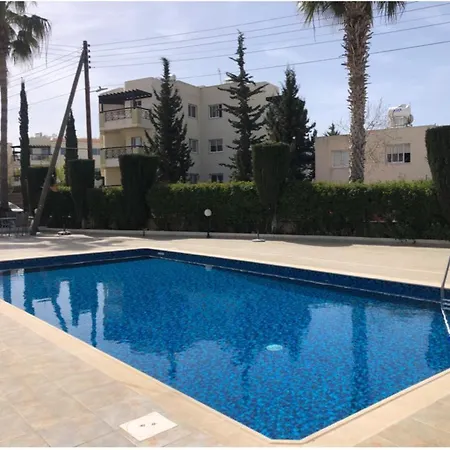Pool-side 2 Bedroom In Appartement *